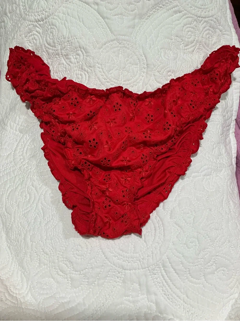 🤎 Pink by Frankies Bikinis Red Floral Eyelet Bikini Bottom - XXL (00879)